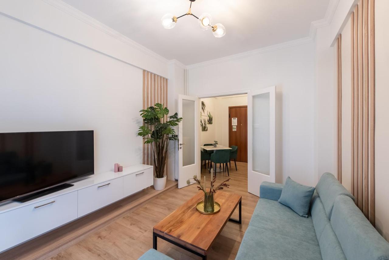 Medluxe Comfort Apartment Aten Exteriör bild