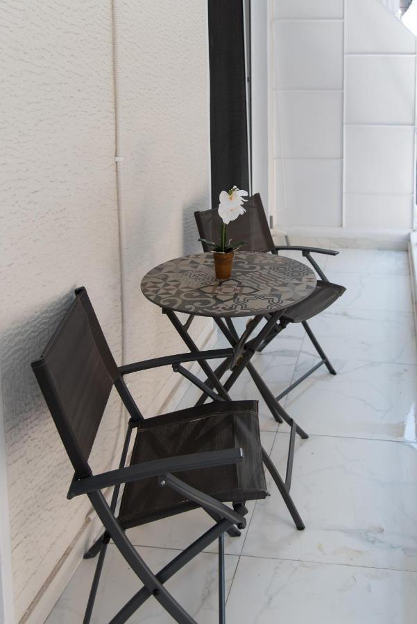 Medluxe Comfort Apartment Aten Exteriör bild